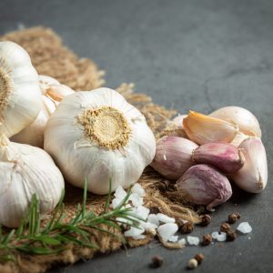 fresh raw garlic ready to cook